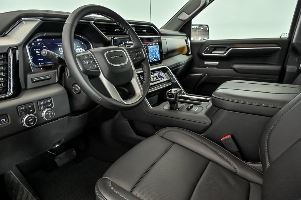 New 2026 GMC Sierra 1500 Denali w/ Denali Reserve Package AWD/4WD image 8