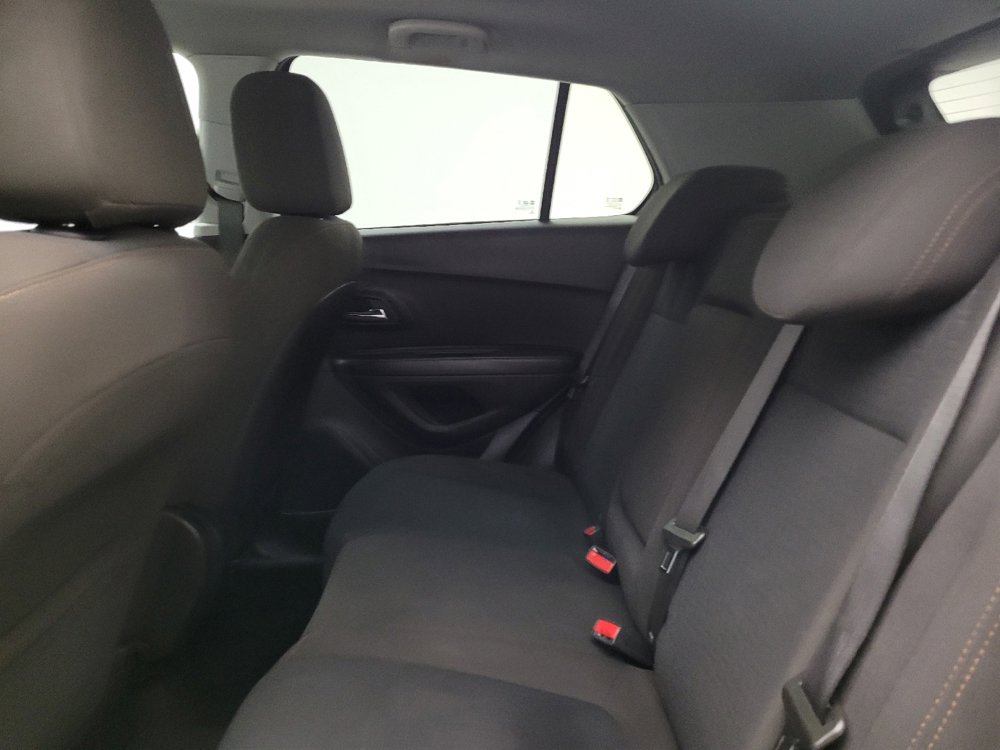 Used 2020 Chevrolet Trax LS w/ Tint and Cruise Package image 18