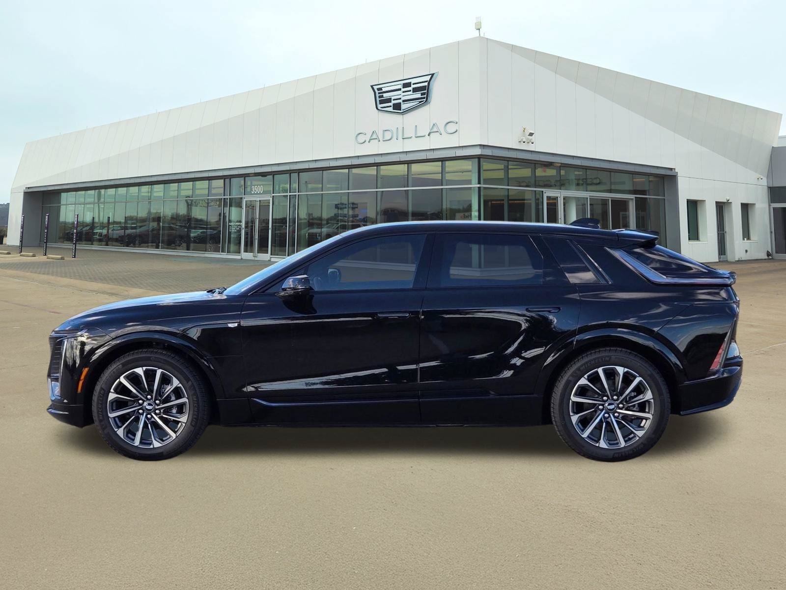 New 2026 Cadillac Lyriq Sport AWD/4WD image 3