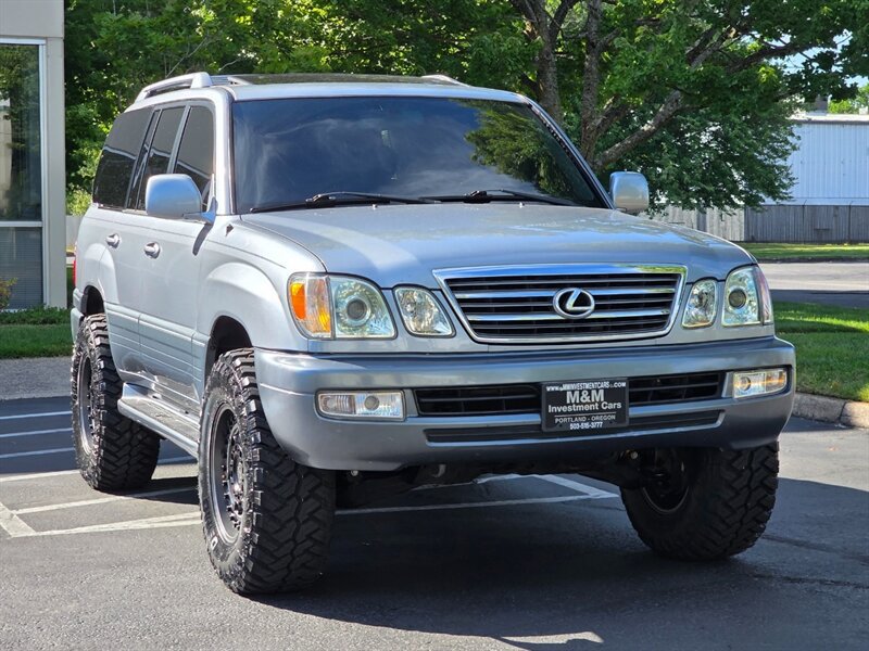 Used 2004 Lexus LX 470 4WD image 2