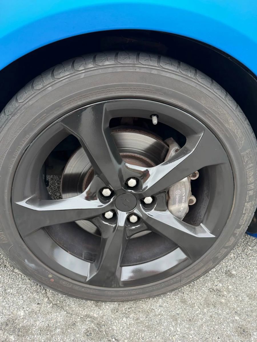 Used 2014 Chevrolet Camaro SS w/ RS Package image 15