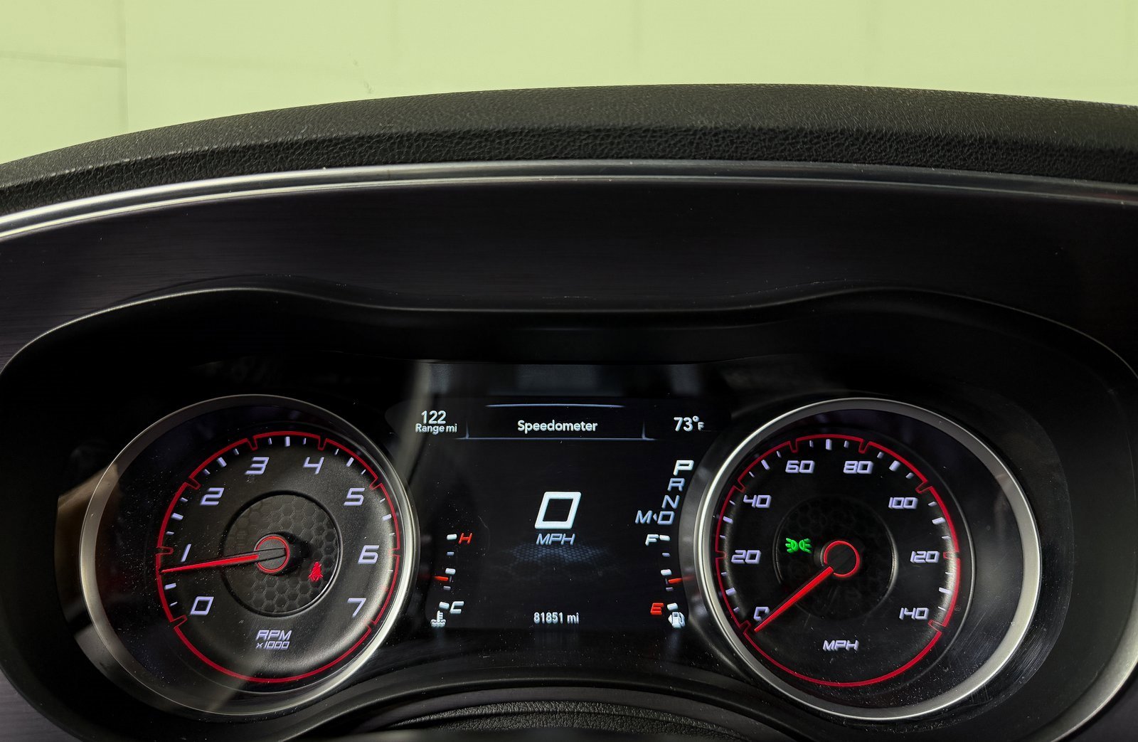 Used 2018 Dodge Charger SXT image 10