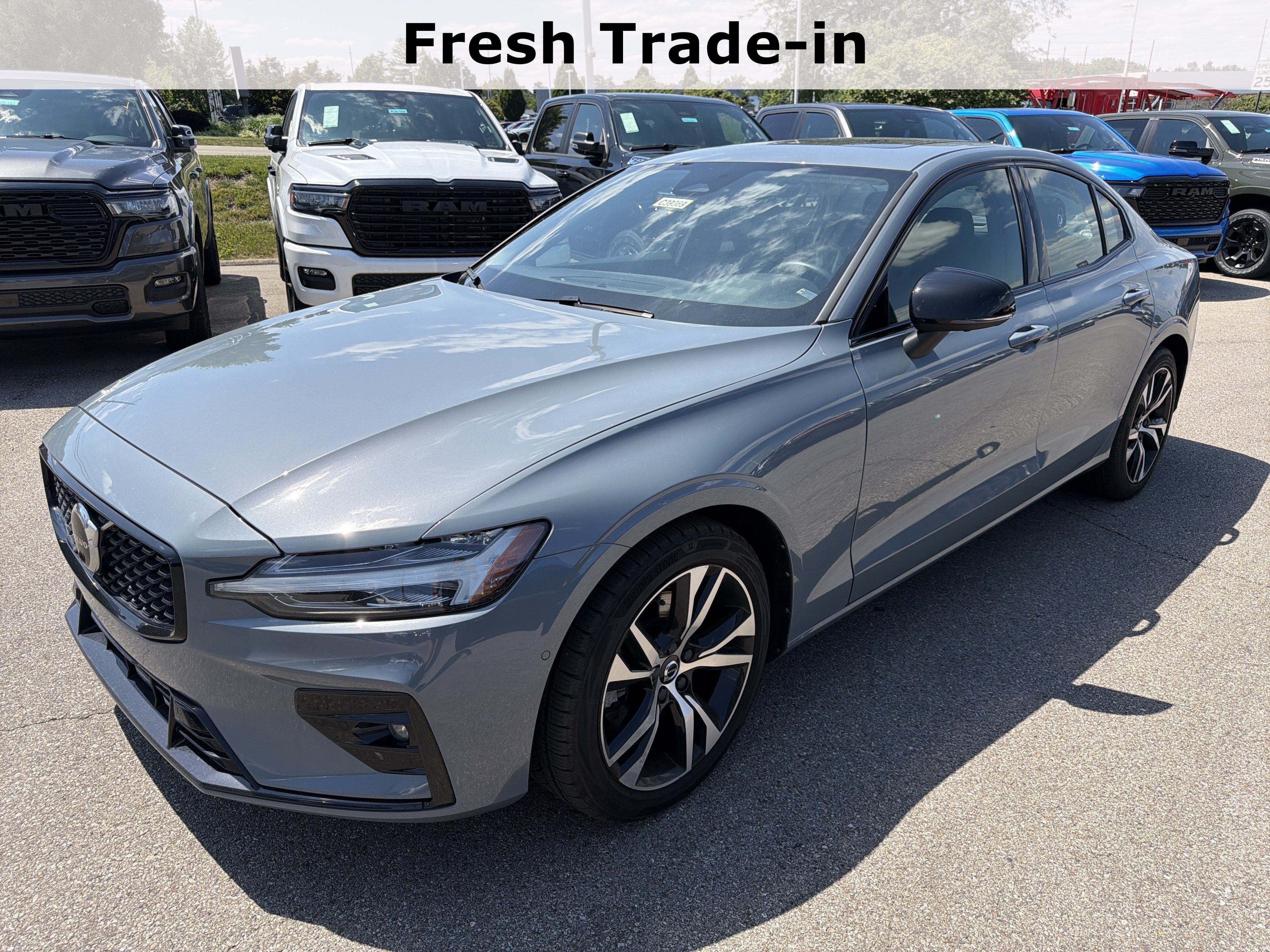 Used 2024 Volvo S60 B5 Plus AWD/4WD image 4