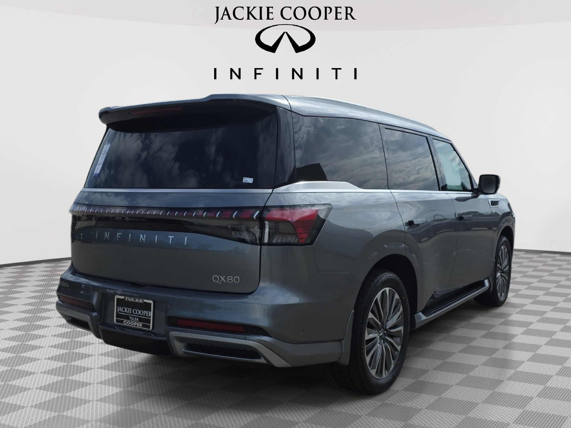 New 2026 INFINITI QX80 Luxe w/ Cargo Package RWD image 5