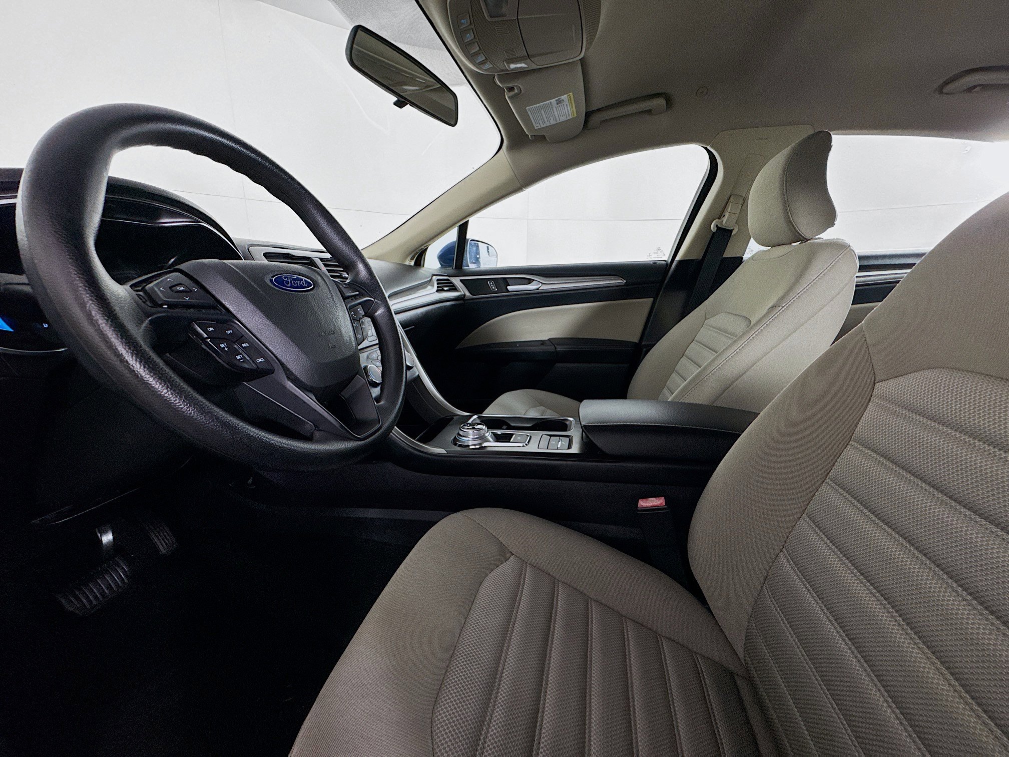 Used 2018 Ford Fusion S image 21