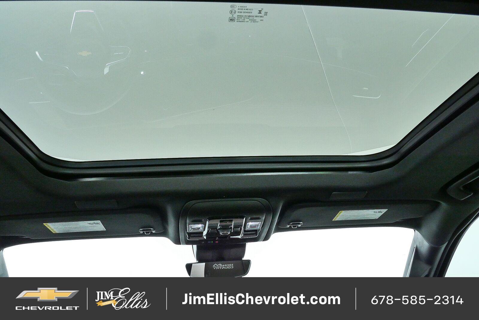 New 2026 Chevrolet Tahoe High Country w/ Sun And Tow Package AWD/4WD image 17