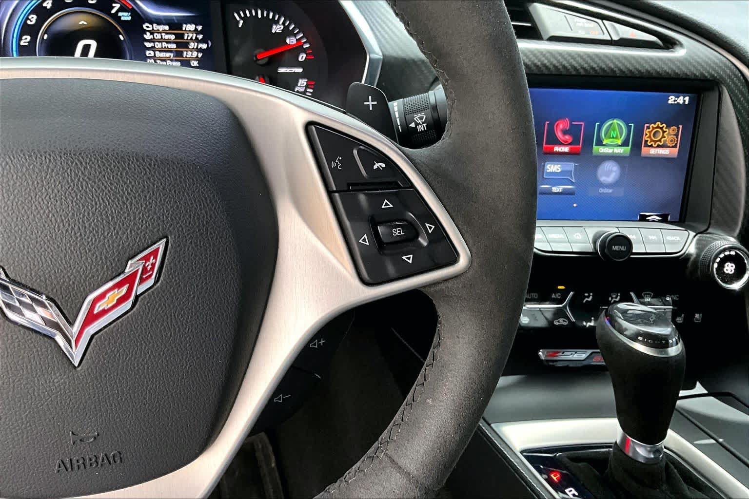 Used 2015 Chevrolet Corvette Z06 w/ 2LZ Preferred Equipment Group RWD image 21