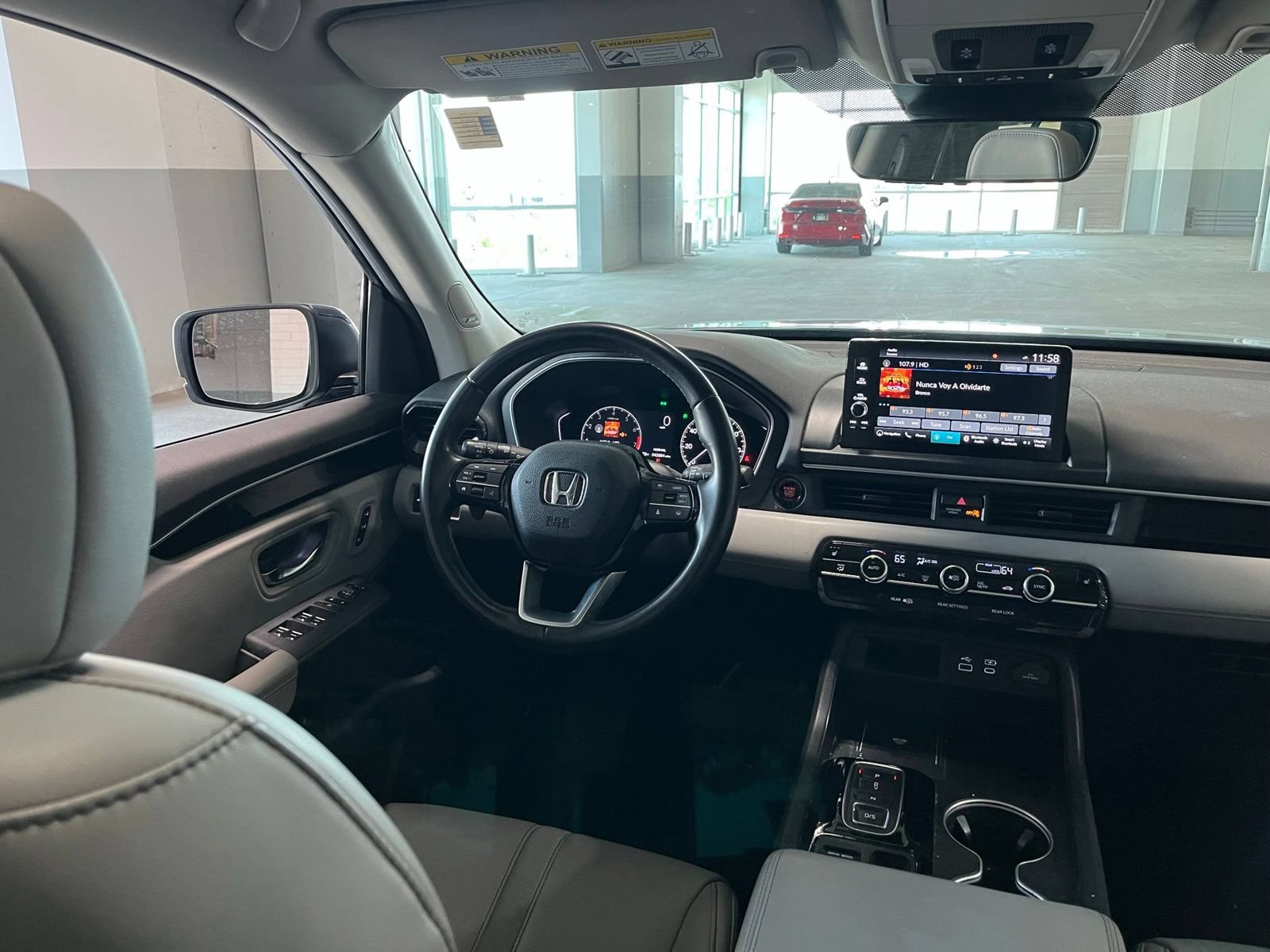Used 2024 Honda Pilot Touring image 38