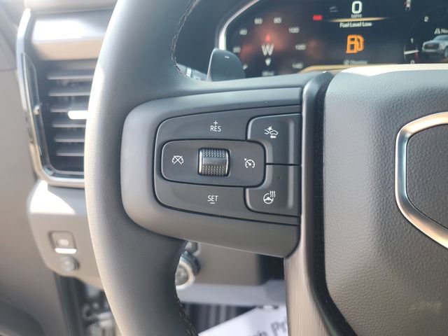 New 2025 GMC Sierra 1500 AT4 w/ Technology Package AWD/4WD image 22