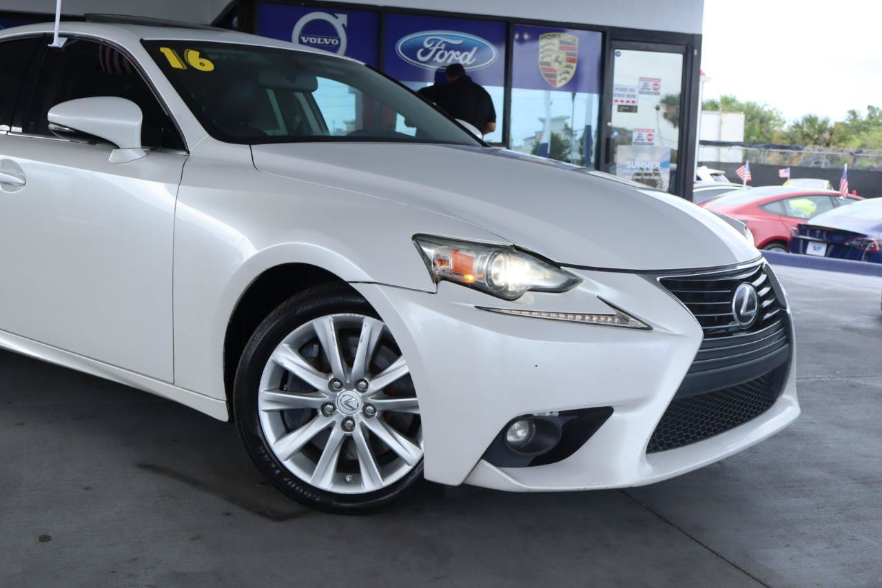 Used 2016 Lexus IS 200t RWD image 2