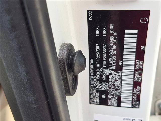 Used 2023 Toyota 4Runner SR5 Premium w/ Moonroof Package AWD/4WD image 22