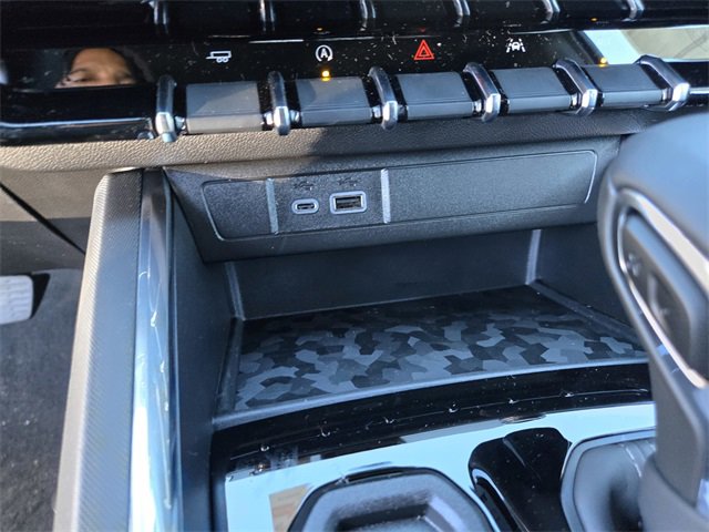 New 2026 GMC Canyon Elevation w/ Convenience Package image 18