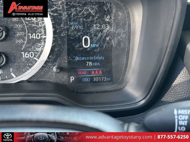 Used 2021 Toyota Corolla LE w/ LE Convenience Package FWD image 28