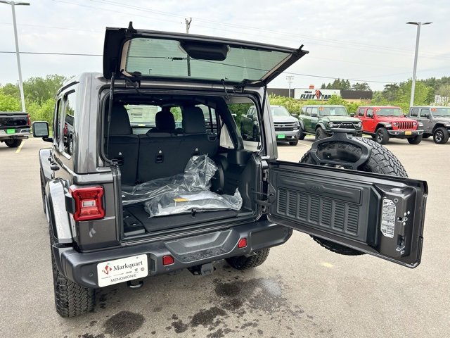 New 2025 Jeep Wrangler Sahara w/ Safety Group image 5