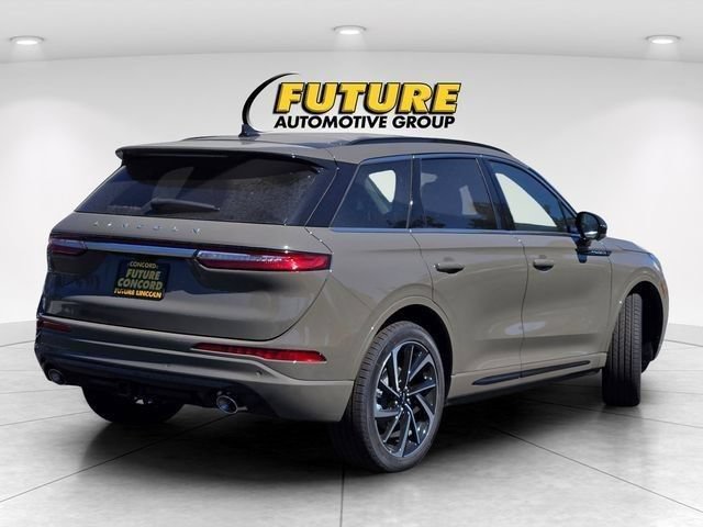 New 2025 Lincoln Corsair Grand Touring w/ Equipment Group 302A AWD/4WD image 18
