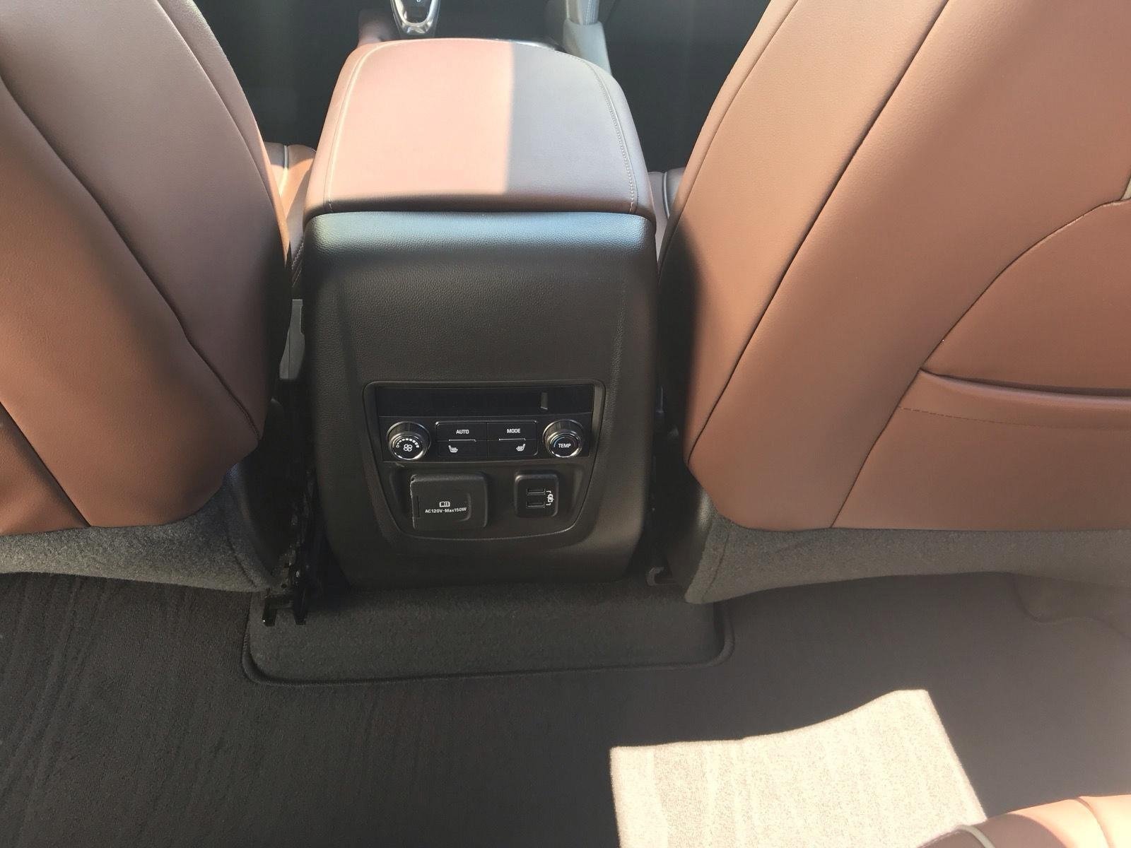 Certified 2018 Buick Enclave Avenir w/ Avenir Technology Package FWD image 35