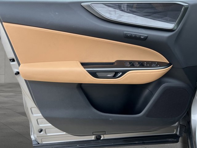 Certified 2026 Lexus NX 350 AWD w/ Accessory Package (Z1) image 8
