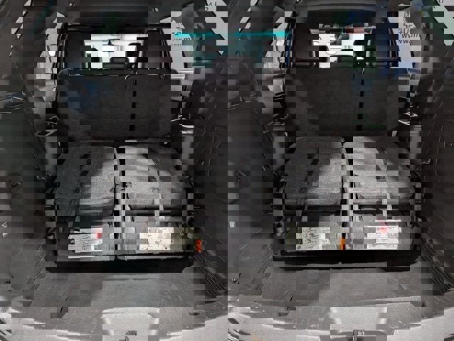 Used 2015 Ford Explorer XLT w/ Equipment Group 202B image 28