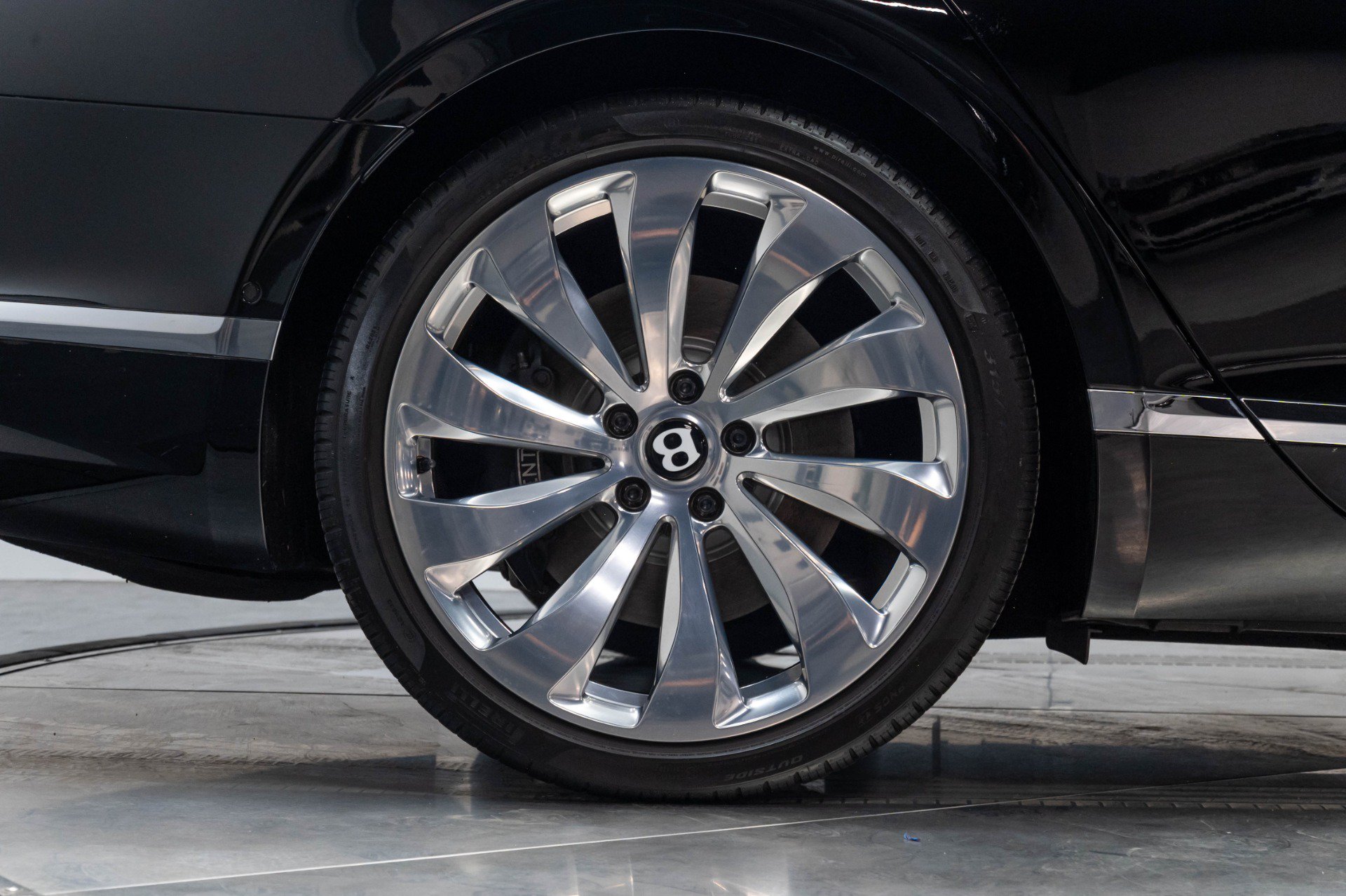 Used 2020 Bentley Flying Spur W12 AWD/4WD image 44