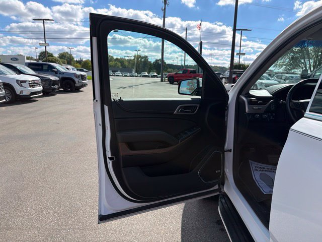 Used 2019 GMC Yukon XL Denali w/ Open Road Package AWD/4WD image 12