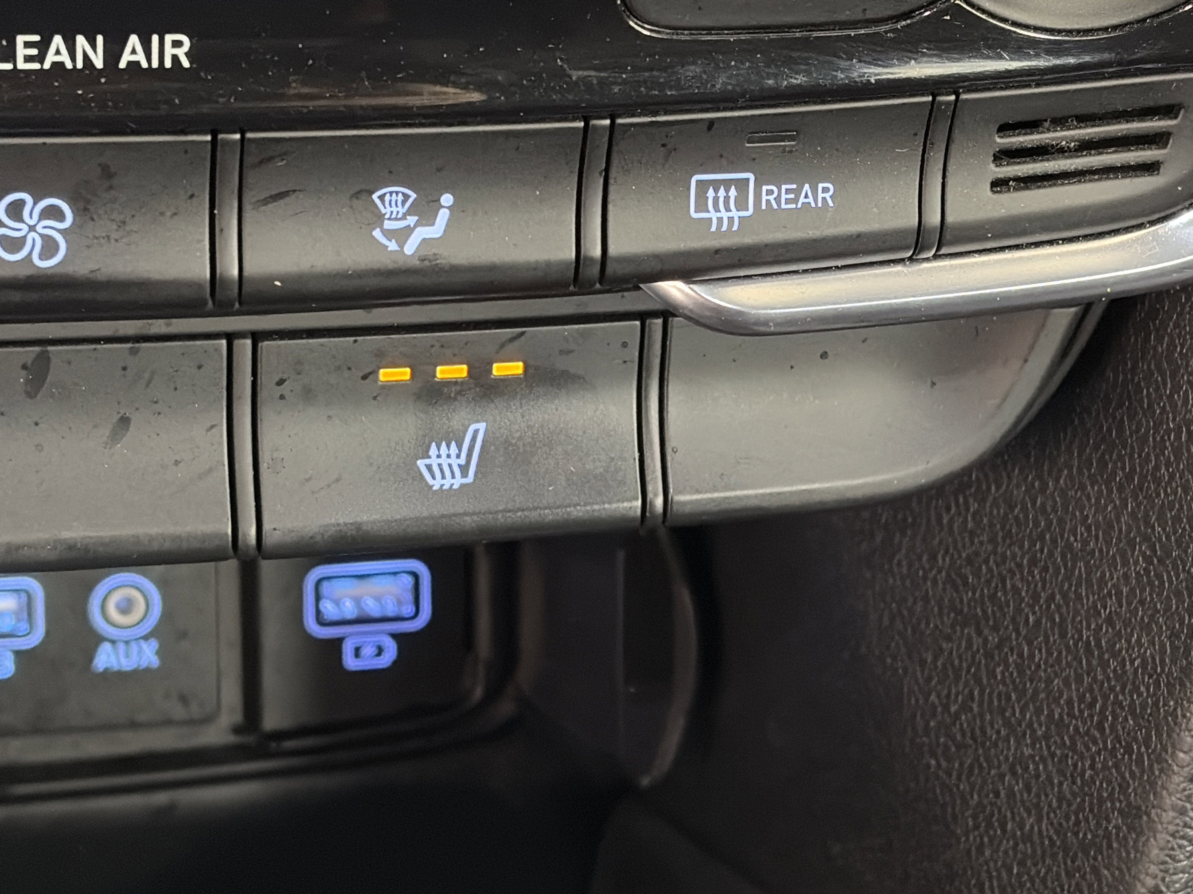 Used 2020 Hyundai Santa Fe SEL image 24