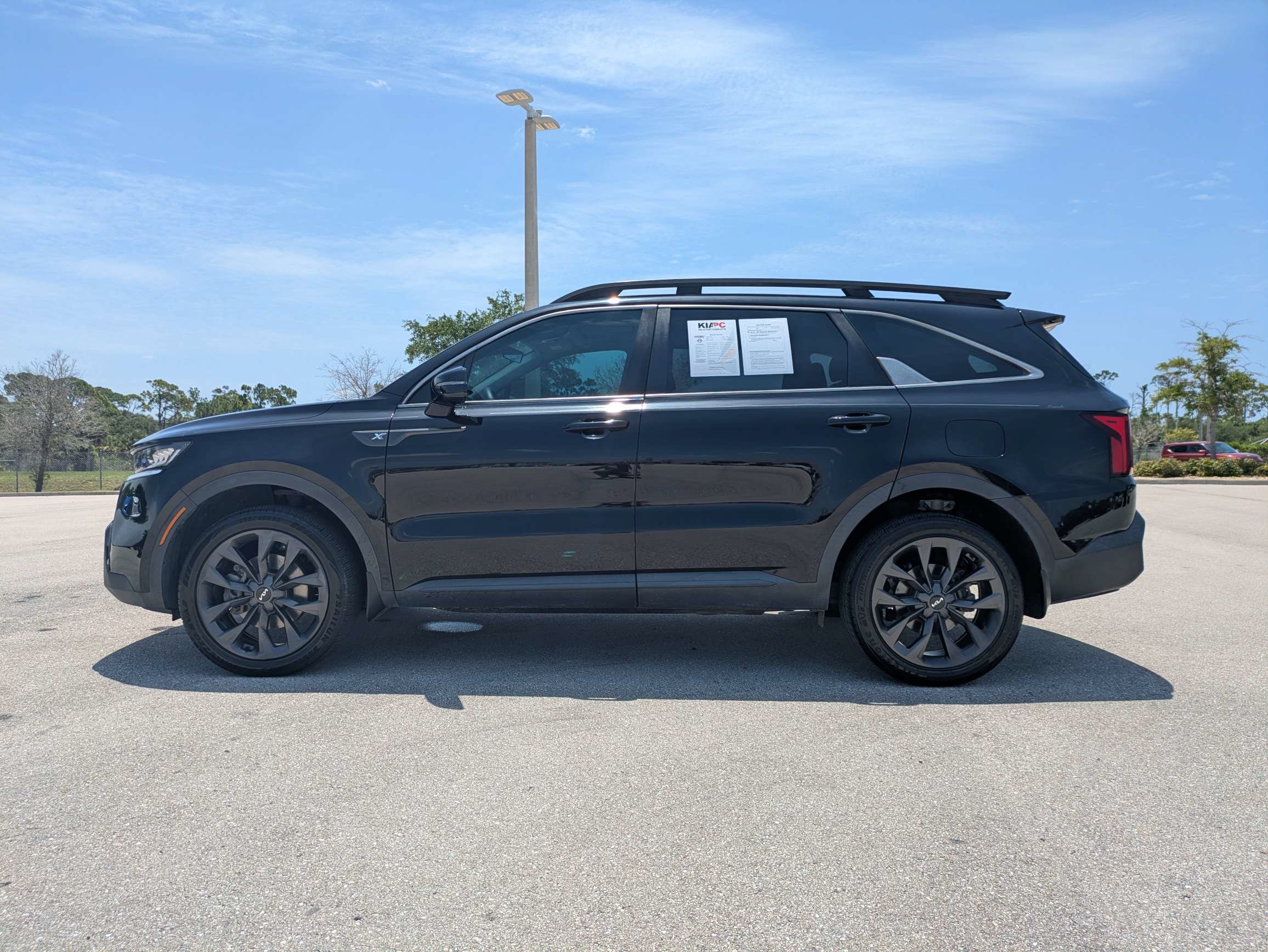 Certified 2022 Kia Sorento X-Line EX AWD/4WD image 8