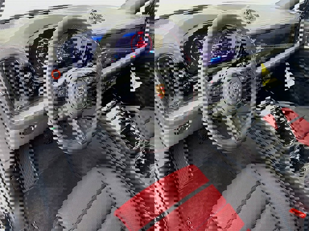 New 2026 Porsche Cayenne image 4