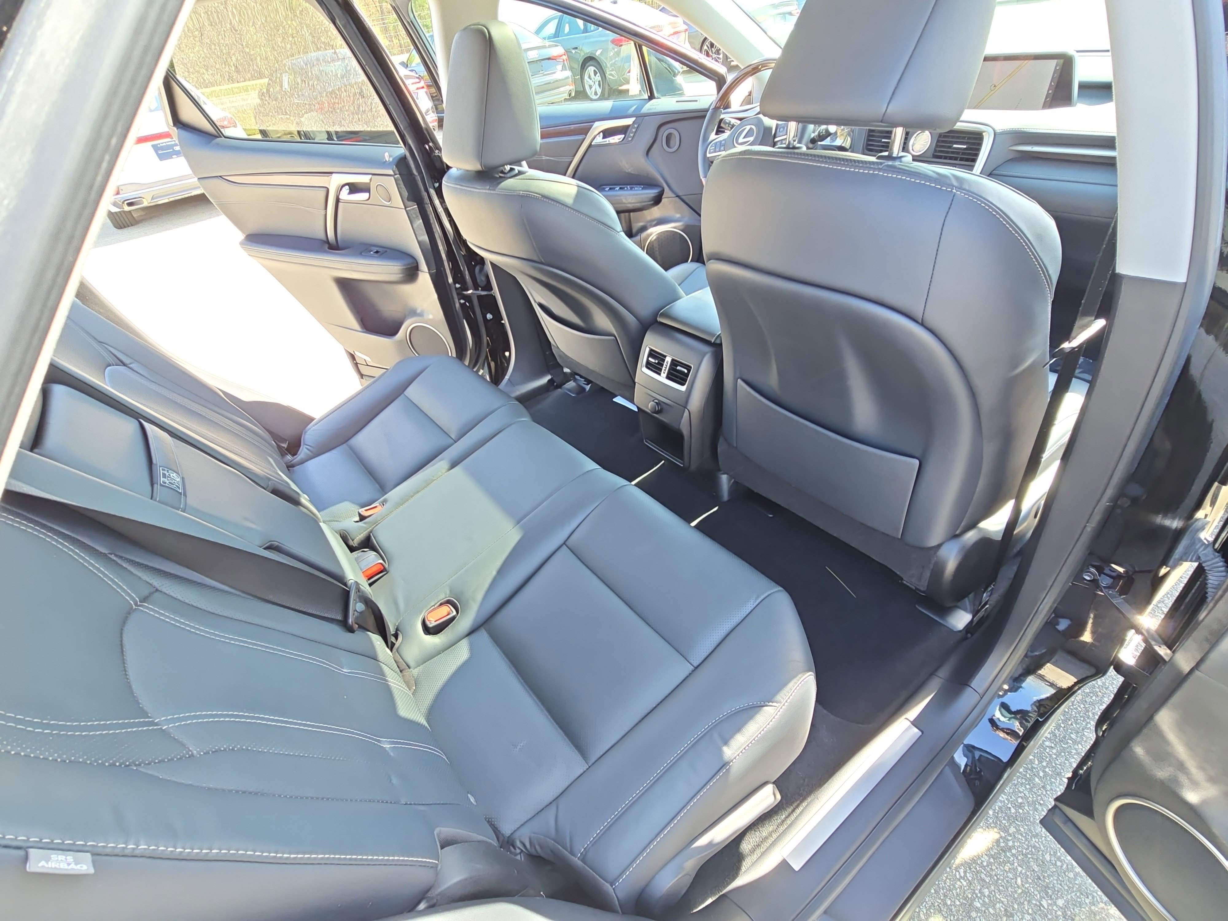 Used 2019 Lexus RX 350 AWD w/ Navigation Package image 11