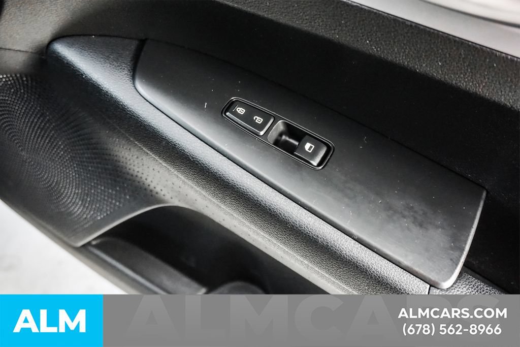 Used 2024 Kia Forte LXS FWD image 39