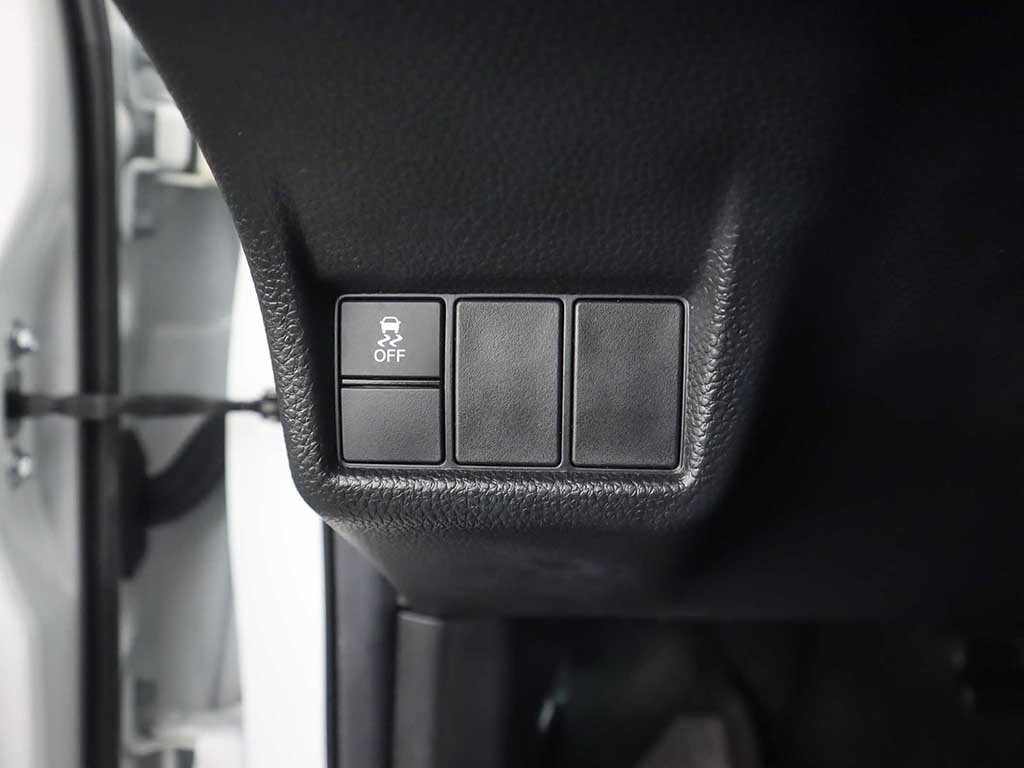 Used 2025 Honda Civic LX image 34