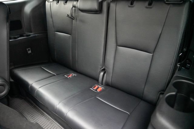 Used 2023 Toyota Highlander Platinum AWD/4WD image 17