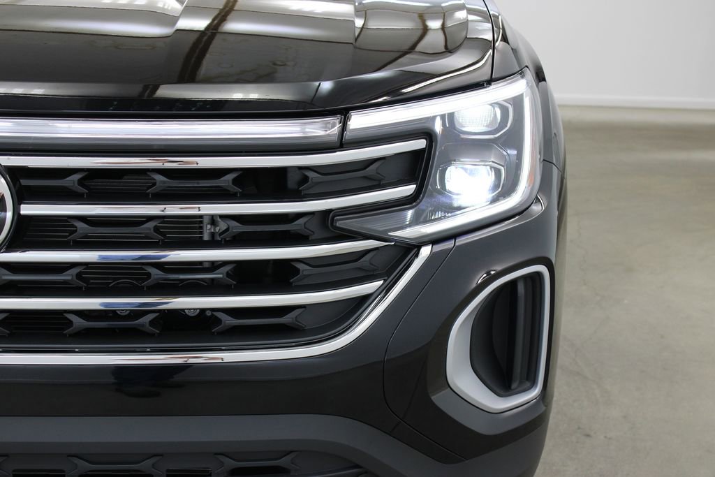 New 2026 Volkswagen Atlas SE FWD image 8