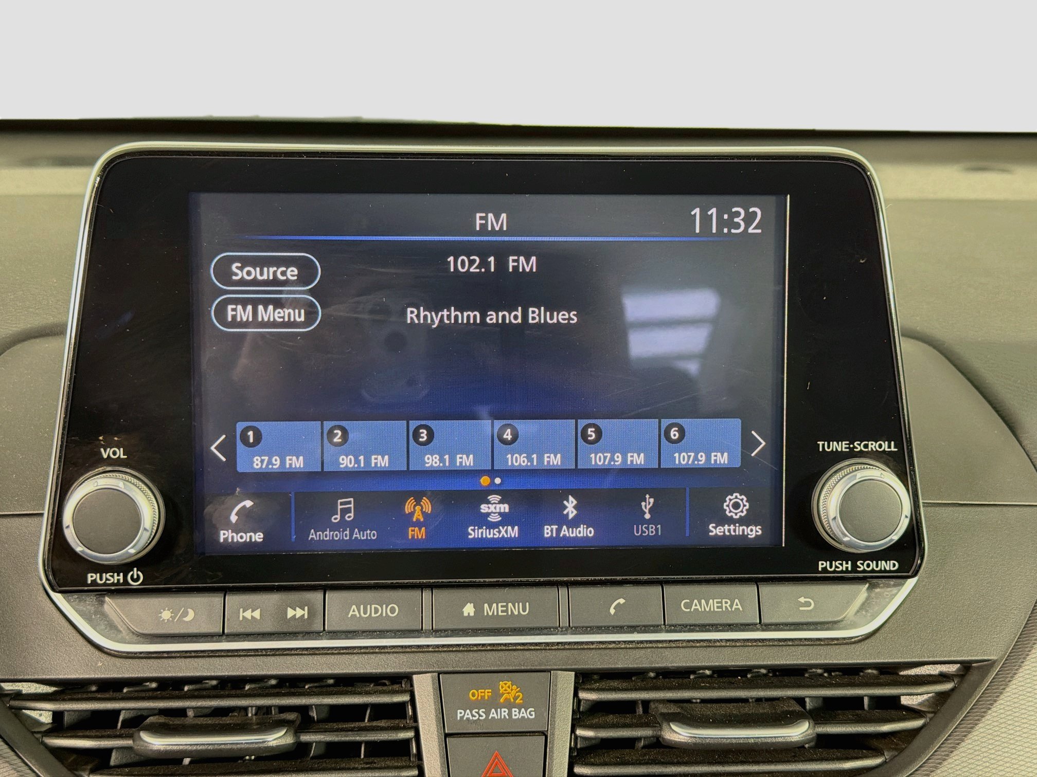 Used 2025 Nissan Altima 2.5 SR FWD image 21