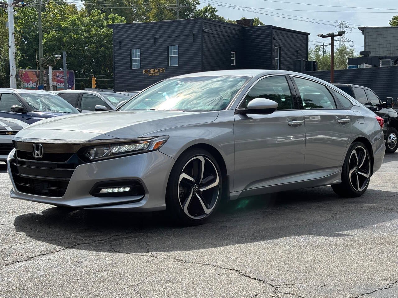 Used 2019 Honda Accord Sport image 4