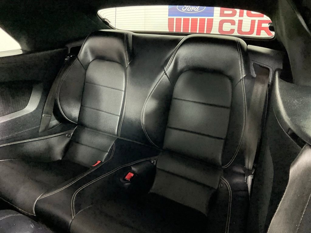 Used 2019 Ford Mustang Premium image 16