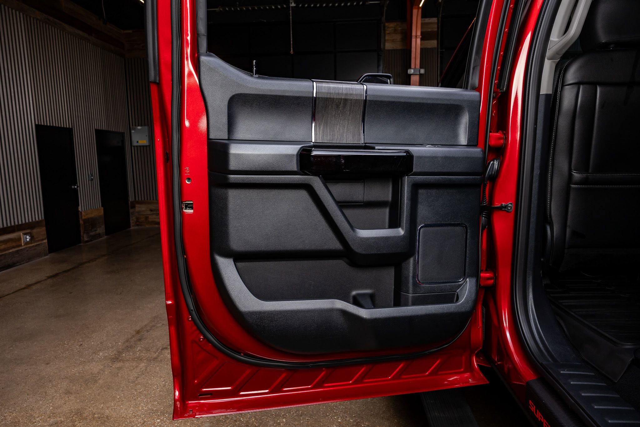 Used 2021 Ford F250 Lariat w/ Lariat Ultimate Package image 38