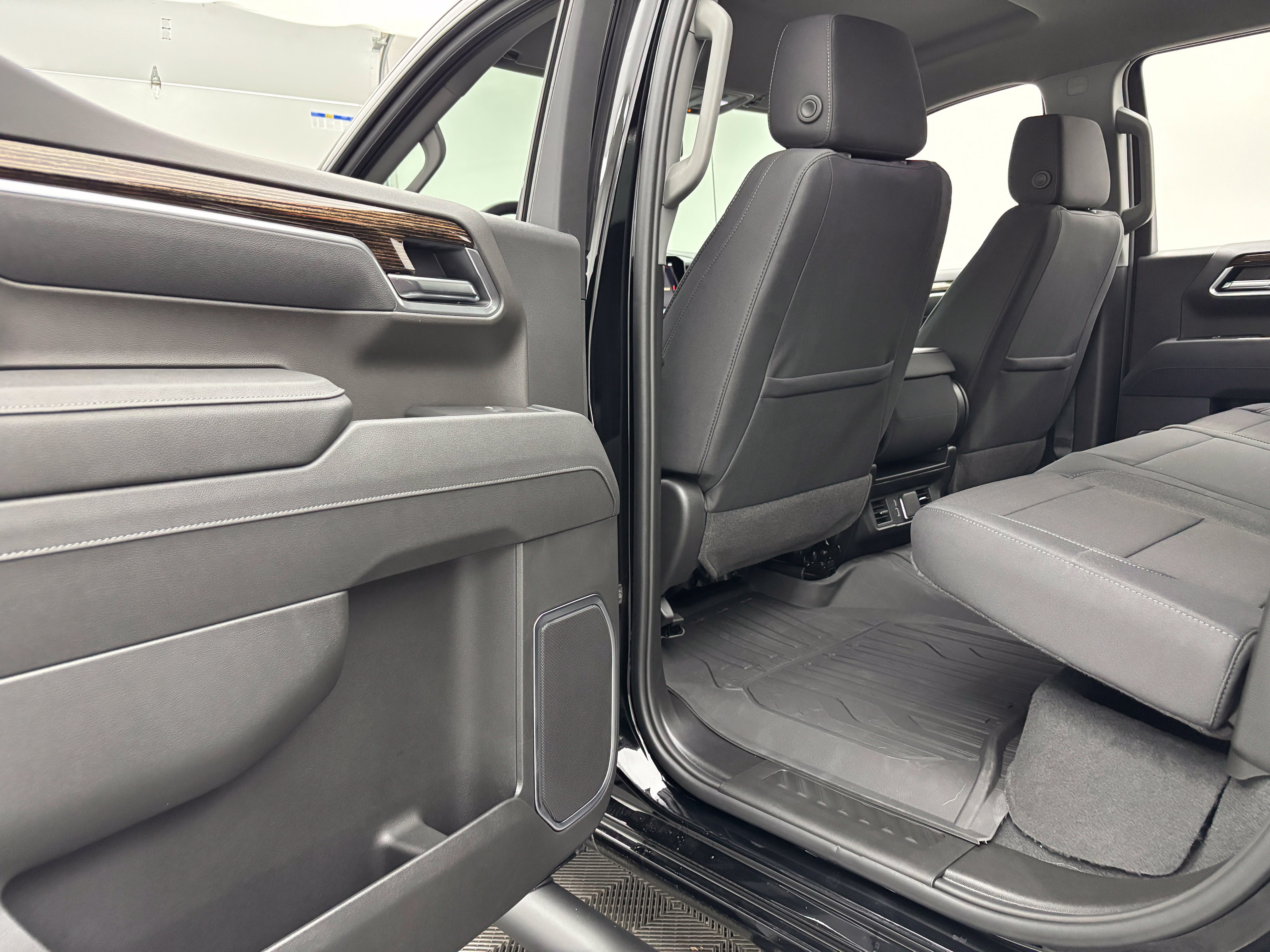 New 2026 GMC Sierra 1500 Elevation w/ Elevation Select Package AWD/4WD image 35