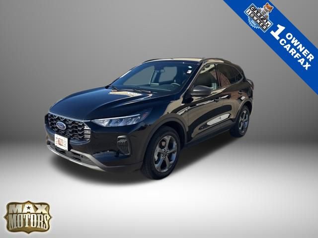 Used 2025 Ford Escape ST-Line image 1