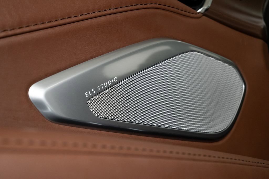 Used 2023 Acura RDX w/ Technology Package AWD/4WD image 10