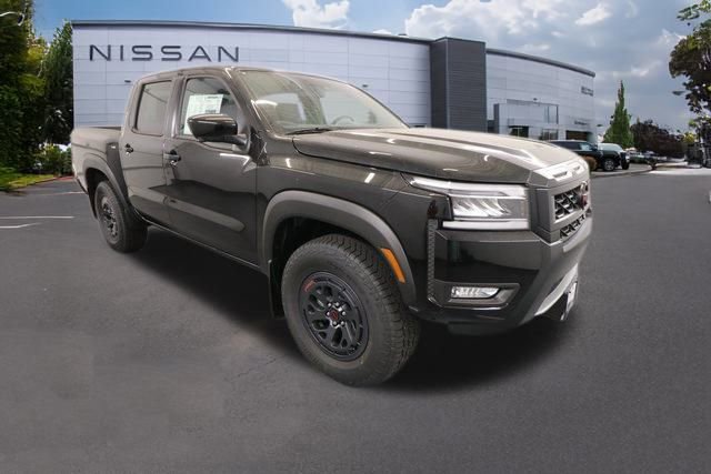 New 2025 Nissan Frontier PRO-4X w/ Pro Convenience Package