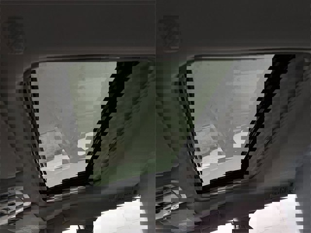 Used 2024 Toyota Sienna XLE image 19