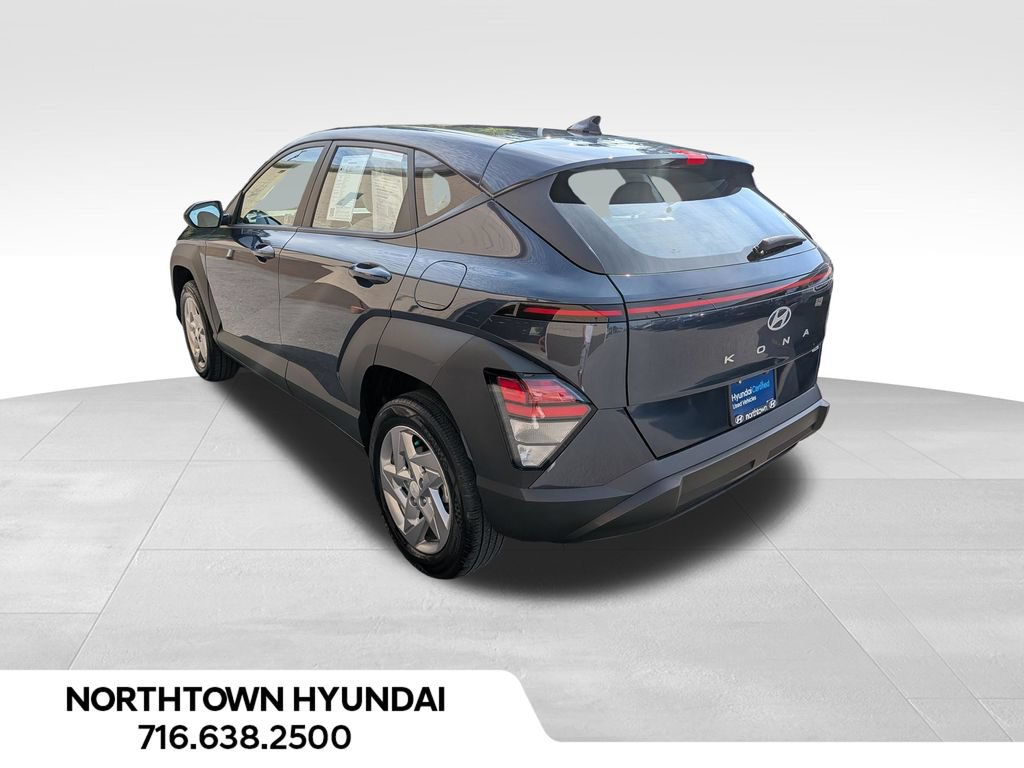 Certified 2024 Hyundai Kona SE AWD/4WD image 3
