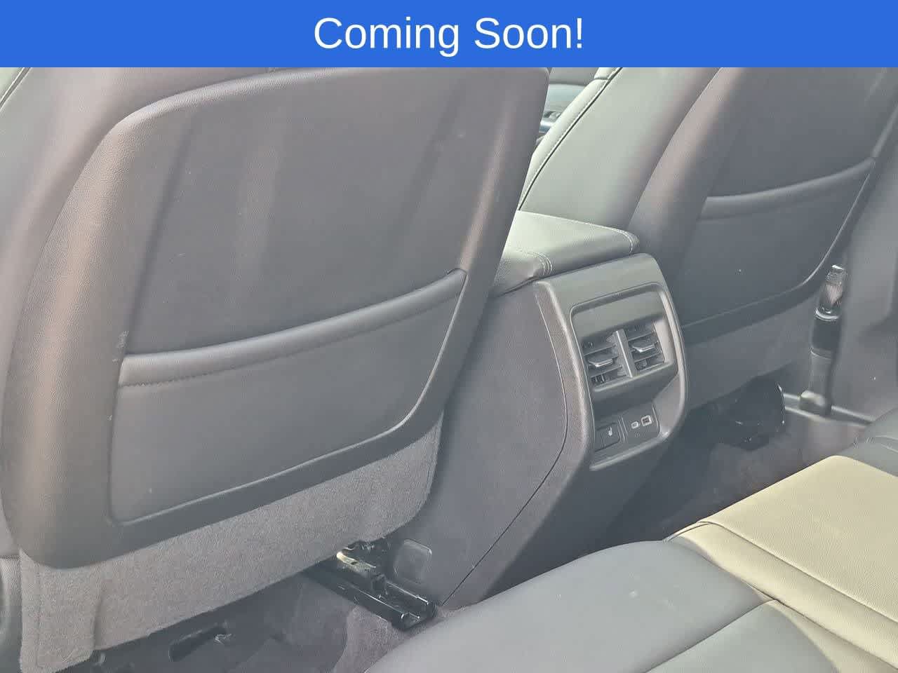 Used 2023 Cadillac XT4 Premium Luxury w/ Cold Weather Package AWD/4WD image 10