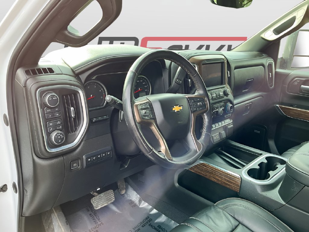Used 2022 Chevrolet Silverado 3500 High Country w/ Z71 Off-Road Package AWD/4WD image 9