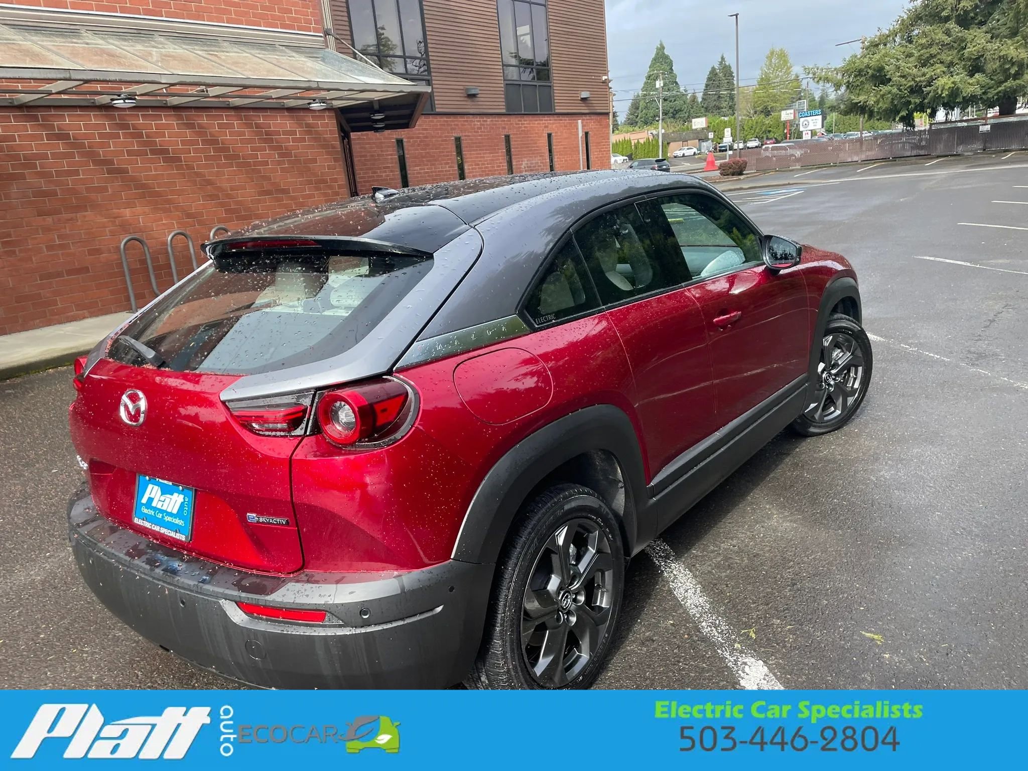 Used 2022 MAZDA MX-30 Electric w/ Premium Plus Pkg image 10