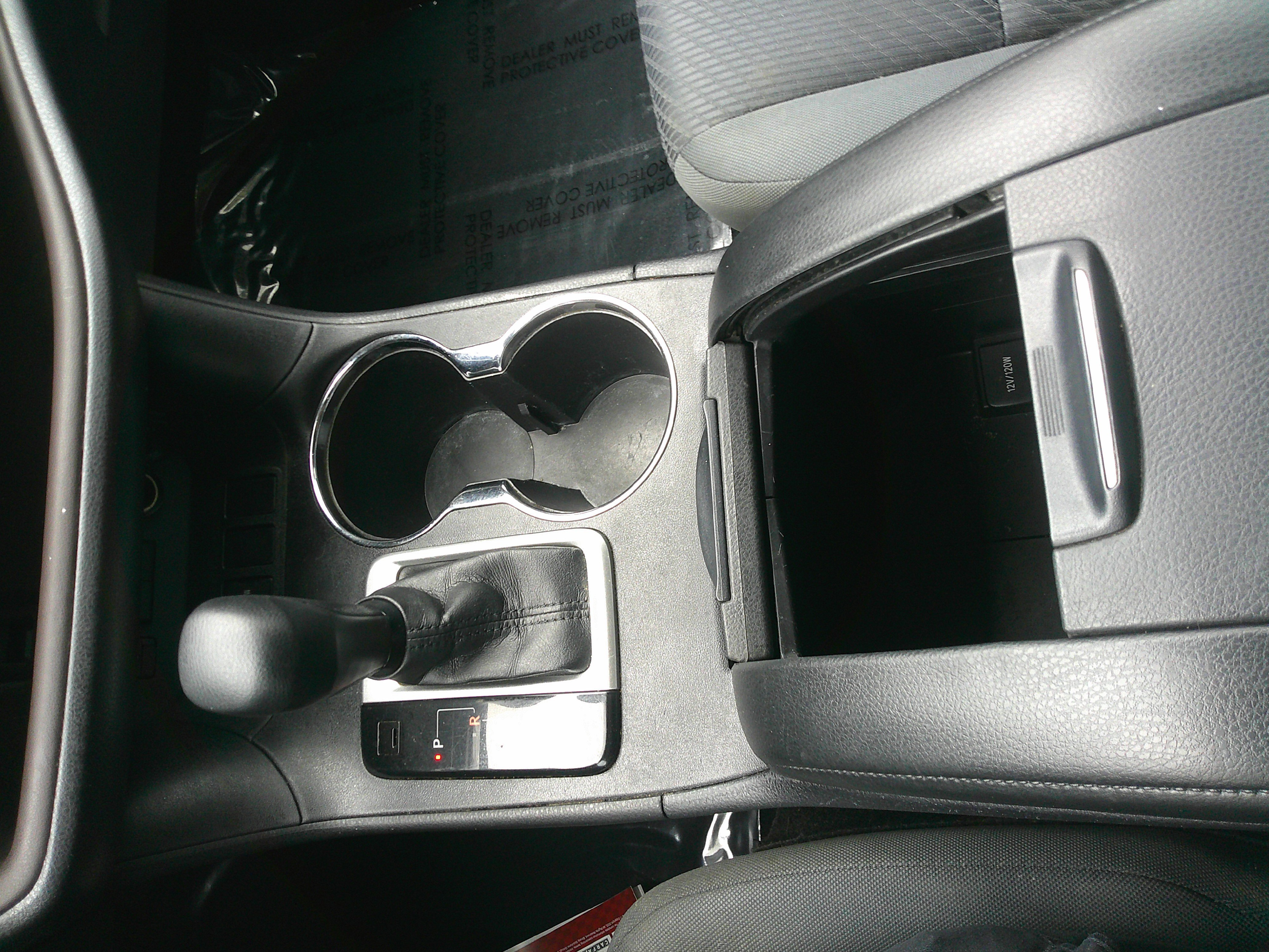 Used 2017 Toyota Highlander LE image 29