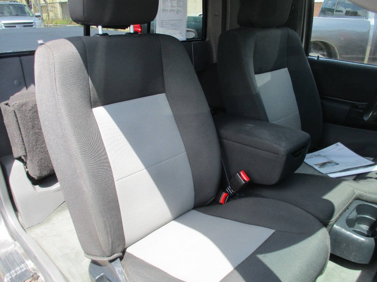 Used 2011 Ford Ranger XLT AWD/4WD image 31