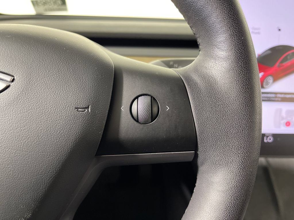 Used 2021 Tesla Model 3 Long Range AWD/4WD image 29