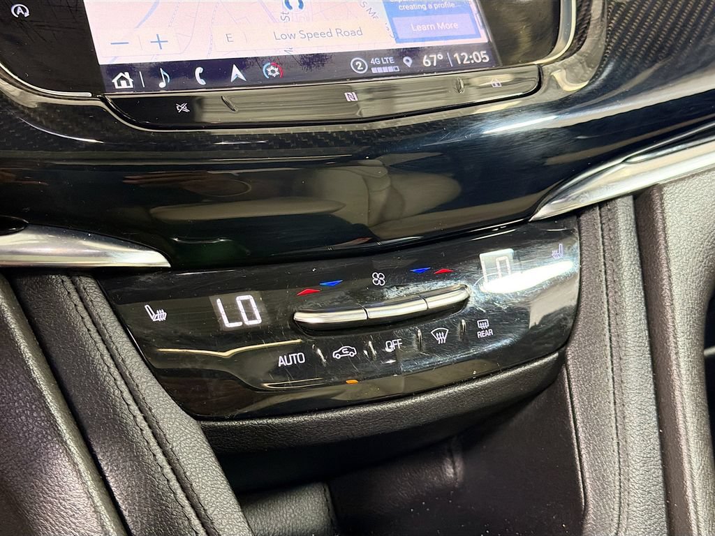 Used 2021 Cadillac XT6 Sport AWD/4WD image 17
