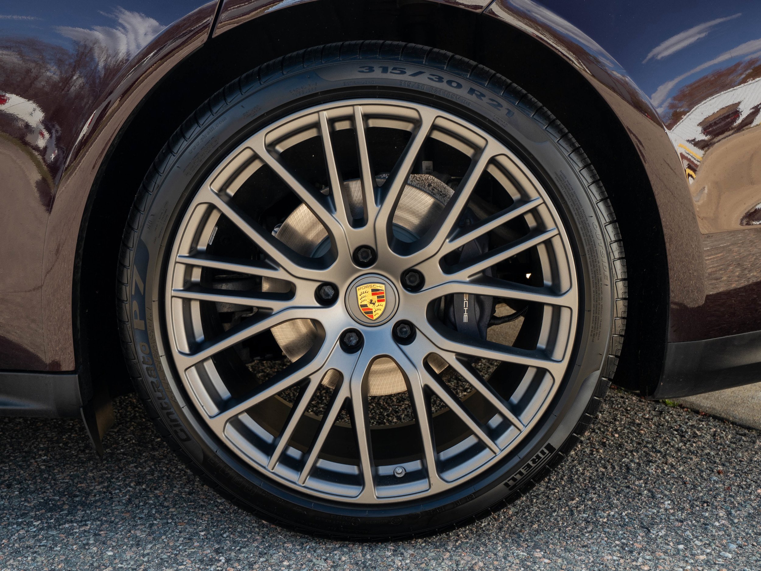 Certified 2023 Porsche Panamera 4 Platinum Edition image 15